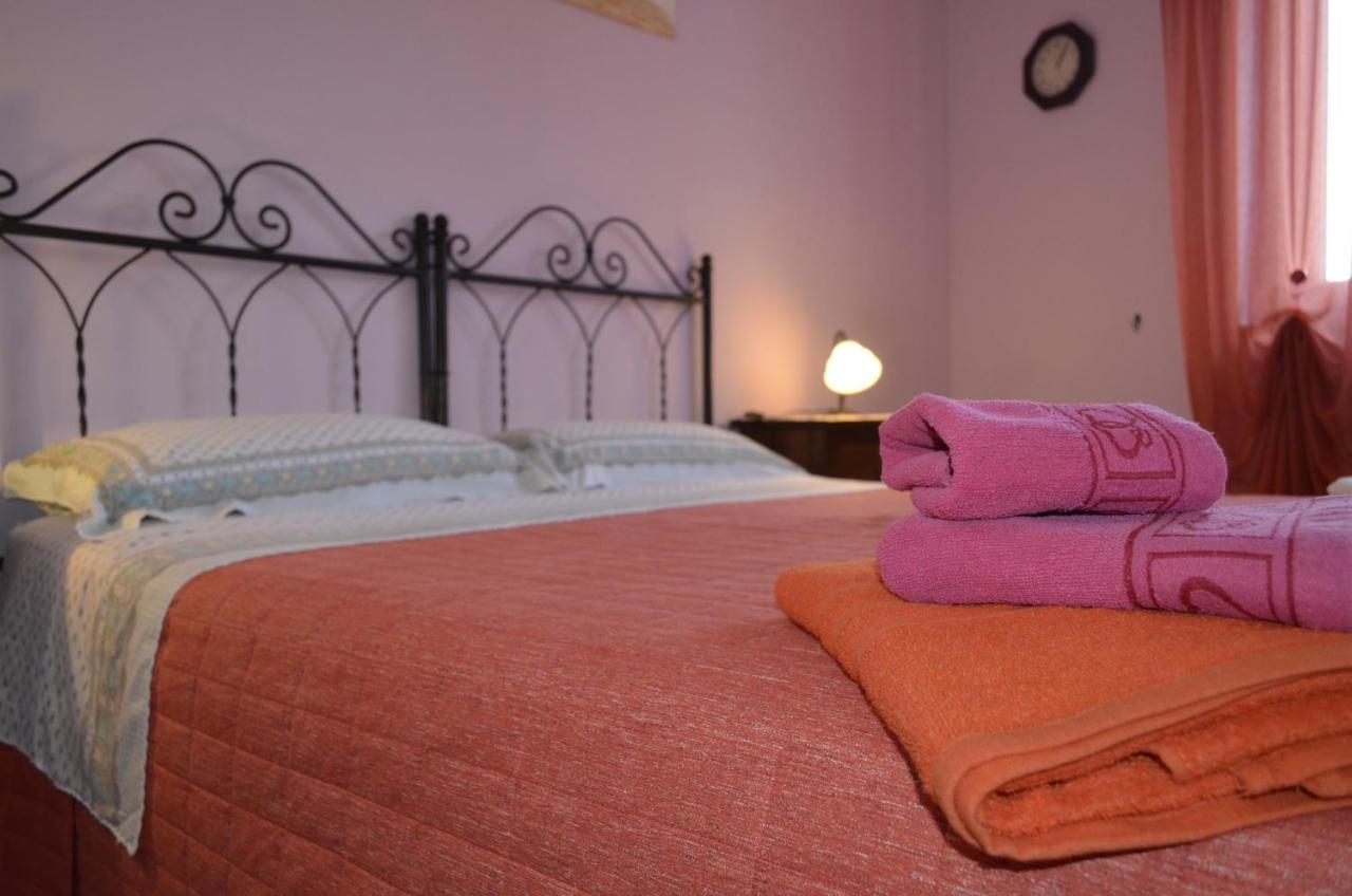 B&B Le Colonne Montefusco Exterior photo